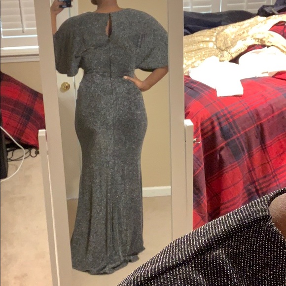 Betsy & Adam Formal Dress Size 4 - Picture 5 of 8